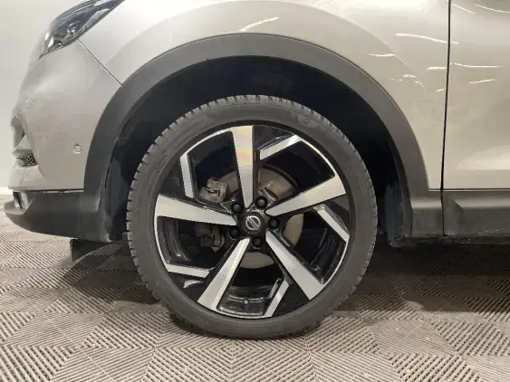 NISSAN QASHQAI II - voiture d'occasion - Photo 22