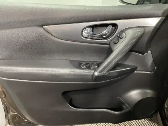 NISSAN QASHQAI II - voiture d'occasion - Photo 19