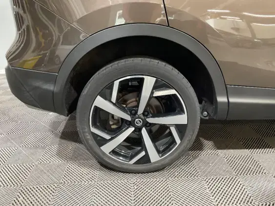 NISSAN QASHQAI II - voiture d'occasion - Photo 25