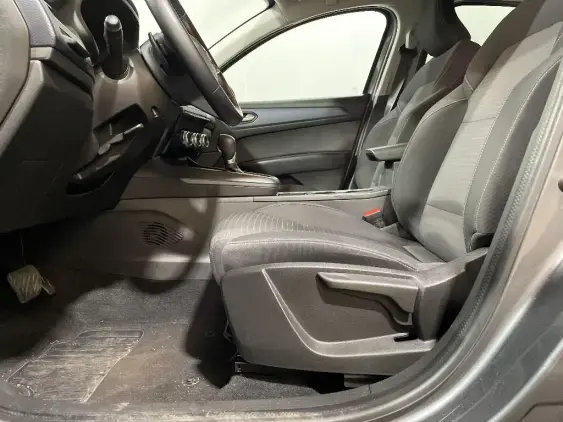 RENAULT ARKANA - voiture d'occasion - Photo 18