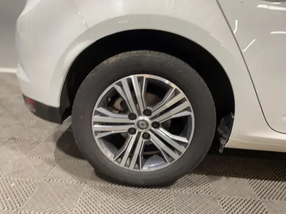 RENAULT MEGANE IV - voiture d'occasion - Photo 25