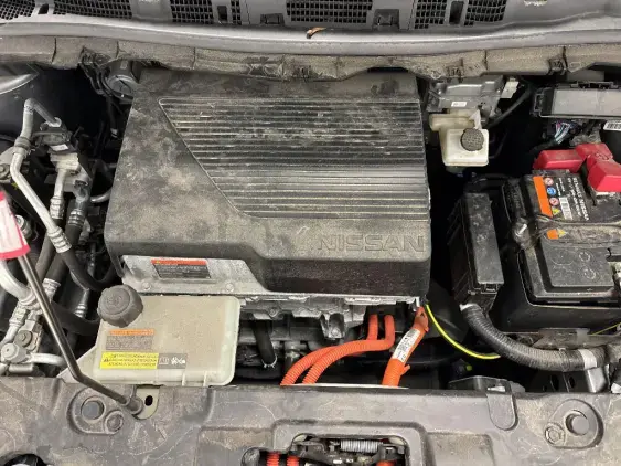 NISSAN LEAF II - voiture d'occasion - Photo 20