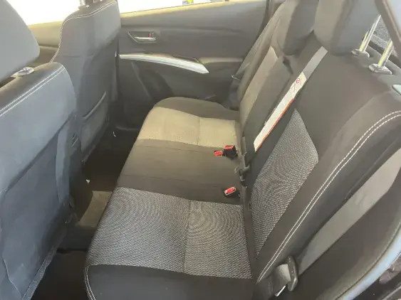 SUZUKI S-CROSS - voiture d'occasion - Photo 21