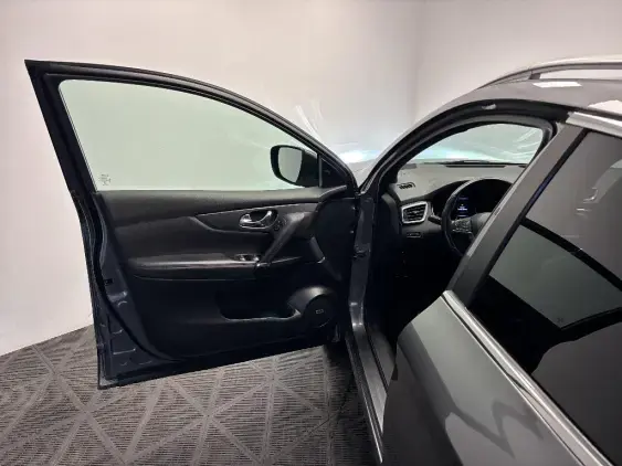 NISSAN QASHQAI II - voiture d'occasion - Photo 19