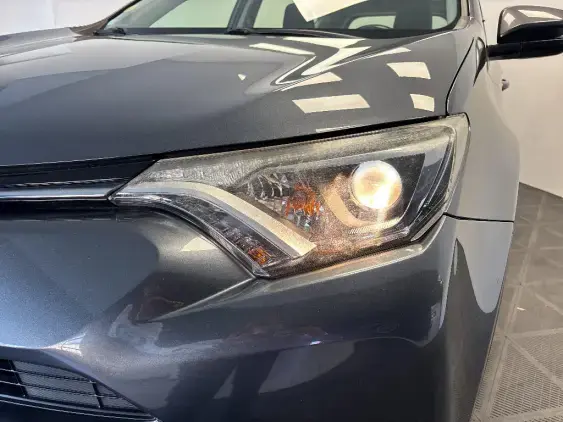 TOYOTA RAV4 IV - voiture d'occasion - Photo 22