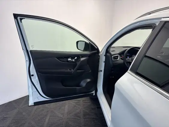 NISSAN QASHQAI II - voiture d'occasion - Photo 18