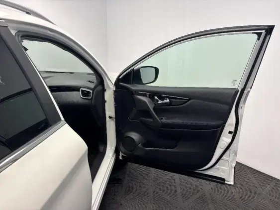 NISSAN QASHQAI II - voiture d'occasion - Photo 19