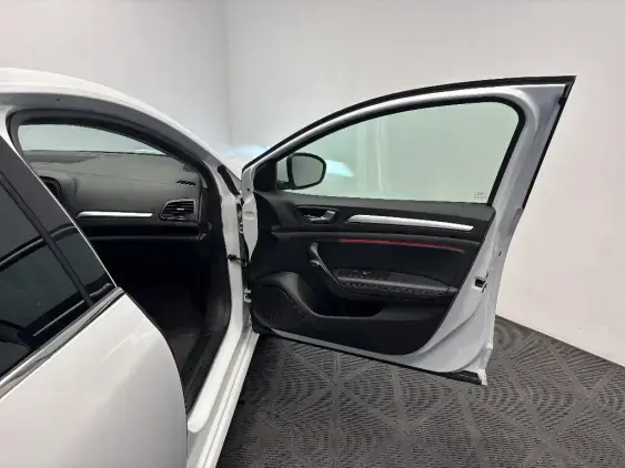 RENAULT MEGANE IV - voiture d'occasion - Photo 19