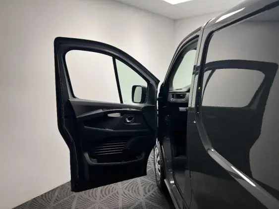 NISSAN PRIMASTAR FG II - voiture d'occasion - Photo 19