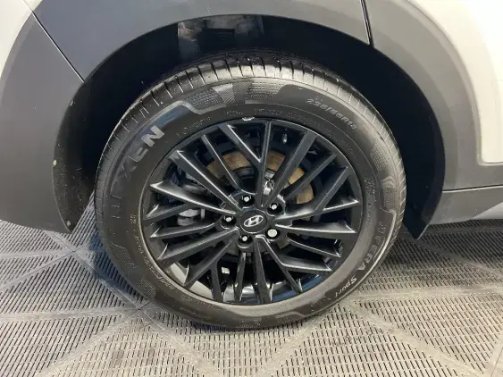 HYUNDAI TUCSON II - voiture d'occasion - Photo 25