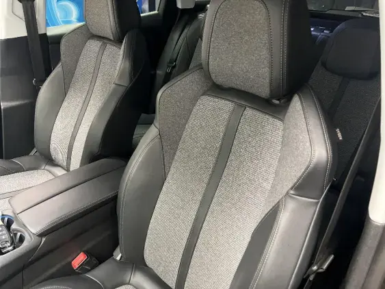 PEUGEOT 3008 II - voiture d'occasion - Photo 18