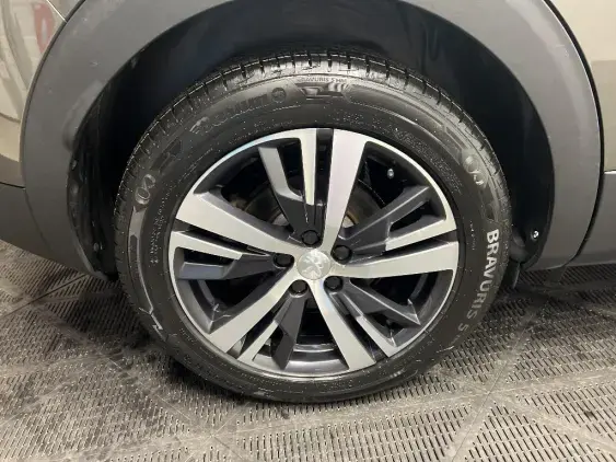 PEUGEOT 3008 II - voiture d'occasion - Photo 25