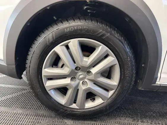 DACIA SANDERO III - voiture d'occasion - Photo 23