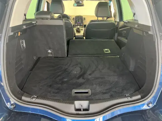 RENAULT SCENIC IV - voiture d'occasion - Photo 16