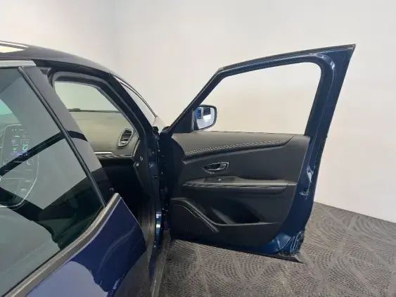 RENAULT SCENIC IV - voiture d'occasion - Photo 20