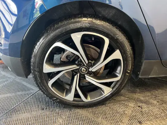 RENAULT SCENIC IV - voiture d'occasion - Photo 25