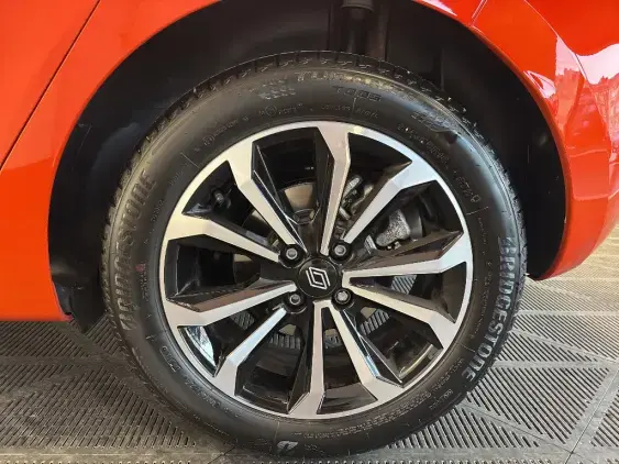 RENAULT CLIO V - voiture d'occasion - Photo 24