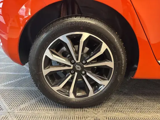 RENAULT CLIO V - voiture d'occasion - Photo 25