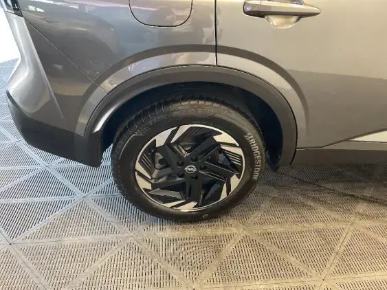 NISSAN QASHQAI III - voiture d'occasion - Photo 25