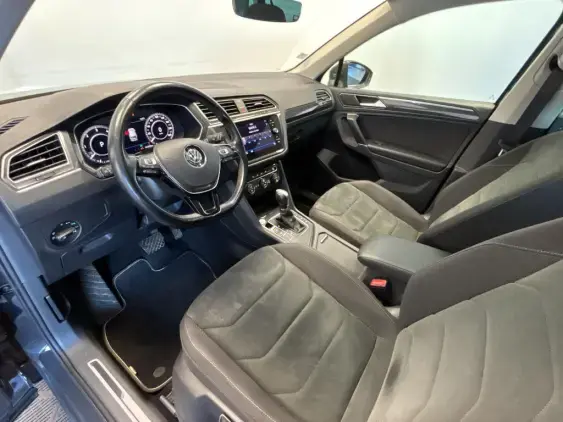 VOLKSWAGEN TIGUAN II - voiture d'occasion - Photo 17