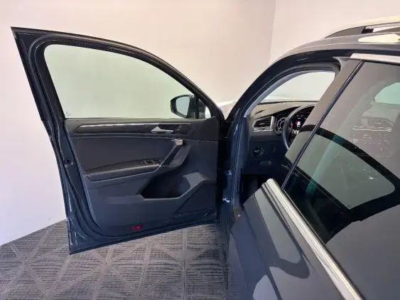 VOLKSWAGEN TIGUAN II - voiture d'occasion - Photo 18