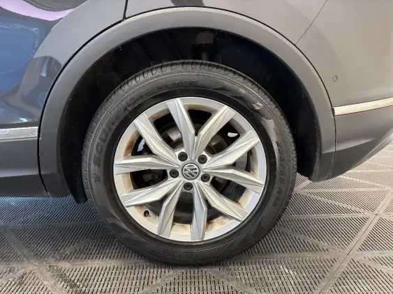 VOLKSWAGEN TIGUAN II - voiture d'occasion - Photo 23