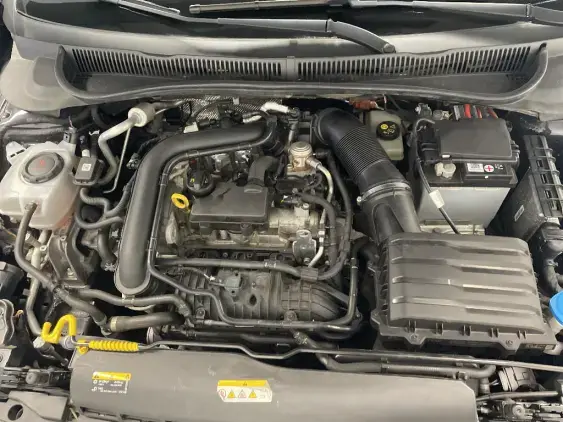 VOLKSWAGEN POLO VI - voiture d'occasion - Photo 21