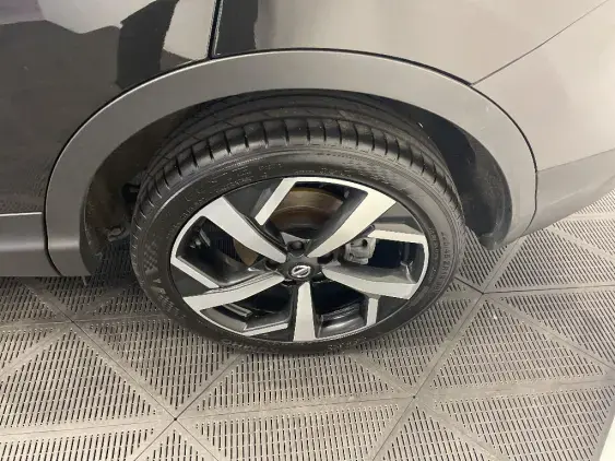 NISSAN QASHQAI II - voiture d'occasion - Photo 24