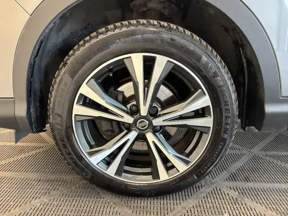 NISSAN QASHQAI II - voiture d'occasion - Photo 23