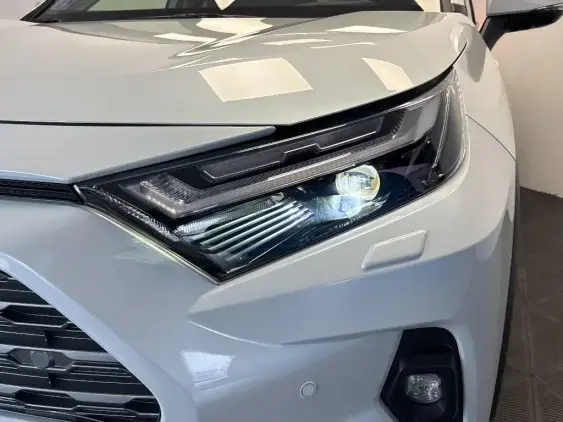 TOYOTA RAV4 V - voiture d'occasion - Photo 22