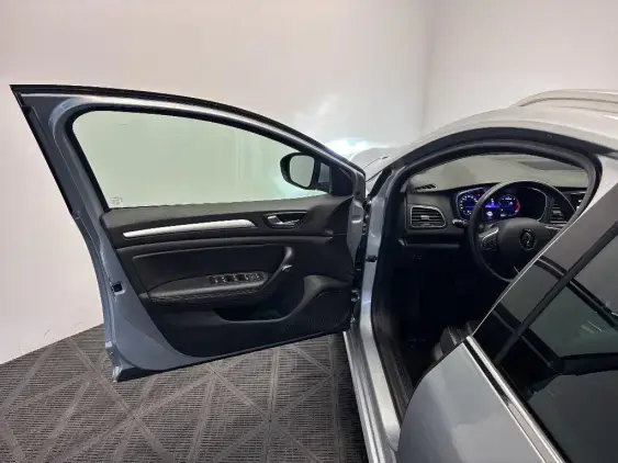 RENAULT MEGANE ESTATE IV - voiture d'occasion - Photo 19