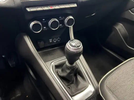 RENAULT CAPTUR II - voiture d'occasion - Photo 21