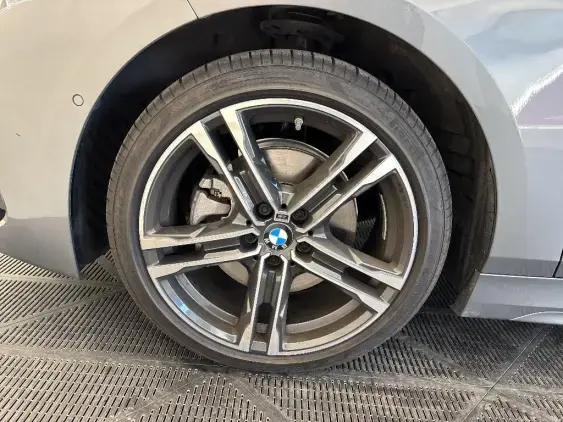 BMW SERIE 1 F40 - voiture d'occasion - Photo 22