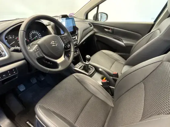 SUZUKI S-CROSS II - voiture d'occasion - Photo 18