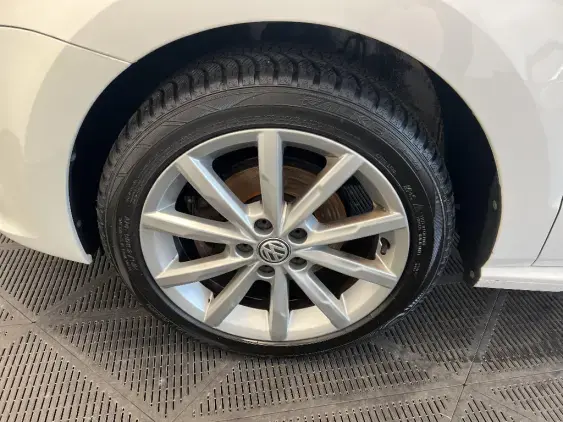 VOLKSWAGEN POLO V - voiture d'occasion - Photo 23