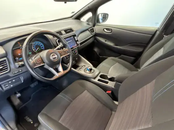 NISSAN LEAF II - voiture d'occasion - Photo 17