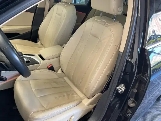AUDI A4 AVANT - voiture d'occasion - Photo 18