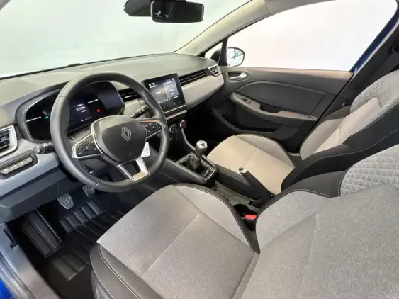 RENAULT CLIO V - voiture d'occasion - Photo 18