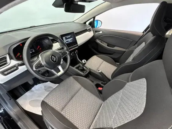 RENAULT CLIO V - voiture d'occasion - Photo 18