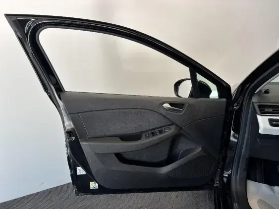 RENAULT CLIO V - voiture d'occasion - Photo 19