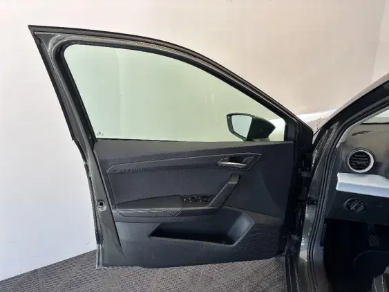 SEAT ARONA - voiture d'occasion - Photo 19