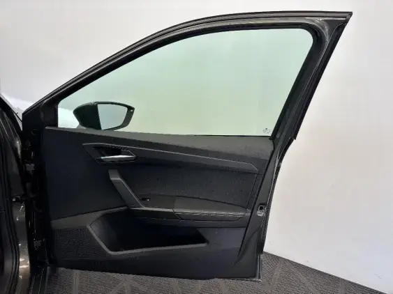 SEAT ARONA - voiture d'occasion - Photo 20