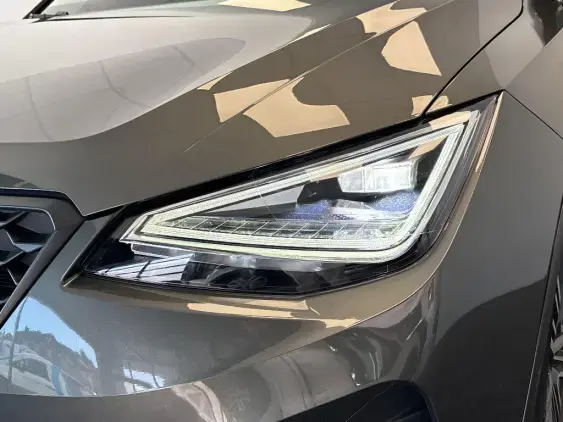 SEAT ARONA - voiture d'occasion - Photo 22