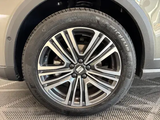 SEAT ARONA - voiture d'occasion - Photo 23