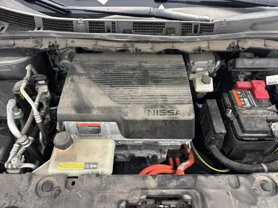 NISSAN LEAF II - voiture d'occasion - Photo 20