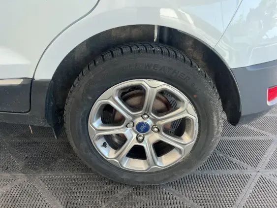FORD ECOSPORT - voiture d'occasion - Photo 24