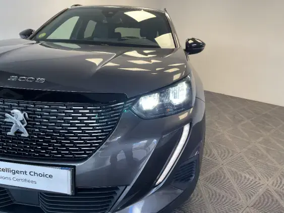 PEUGEOT 2008 II - voiture d'occasion - Photo 22