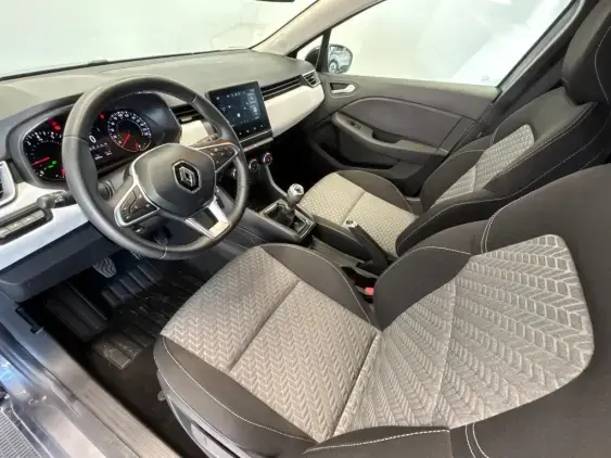 RENAULT CLIO V - voiture d'occasion - Photo 18
