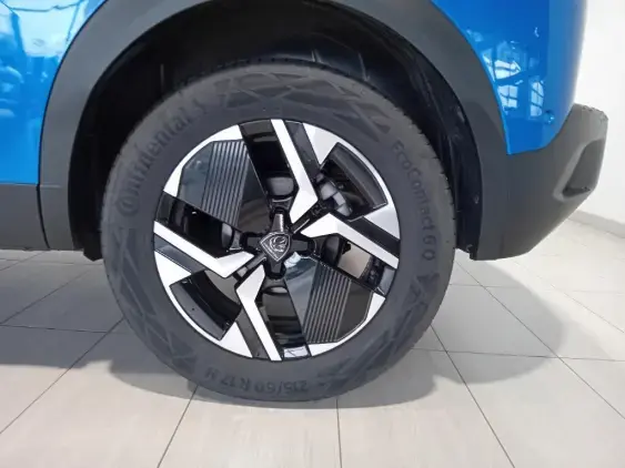 PEUGEOT 2008 II - voiture d'occasion - Photo 22