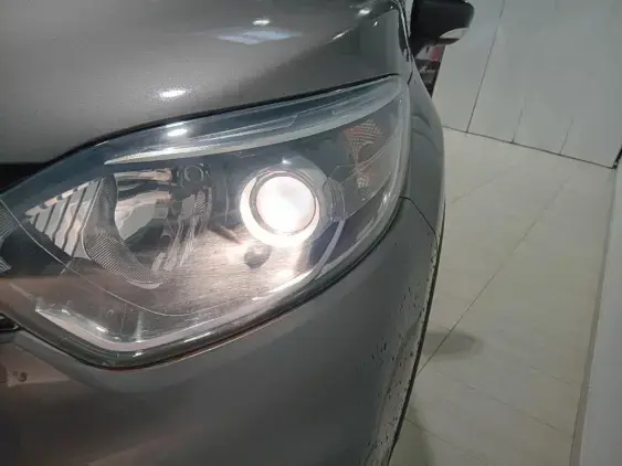 RENAULT CAPTUR - voiture d'occasion - Photo 20